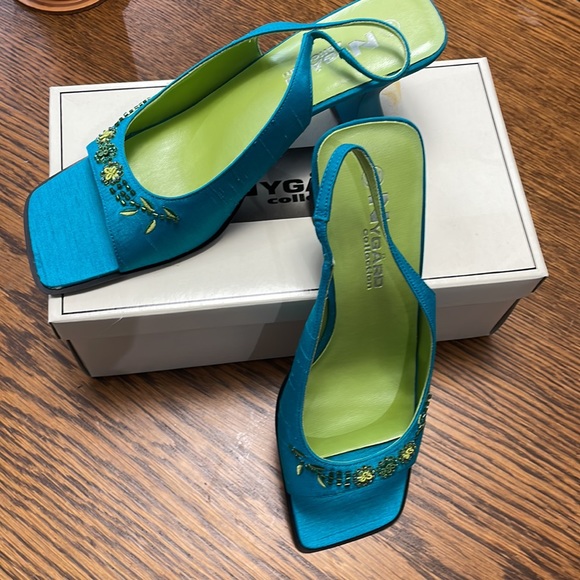 Vintage Nygard Sandals, Turquoise Linen Look Upper/Beaded Embellishment, NIB 8.5 - Picture 2 of 14